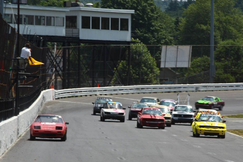 Illustration for article titled The 24 Hours Of LeMons New England 2009 Über Gallery, Part 5